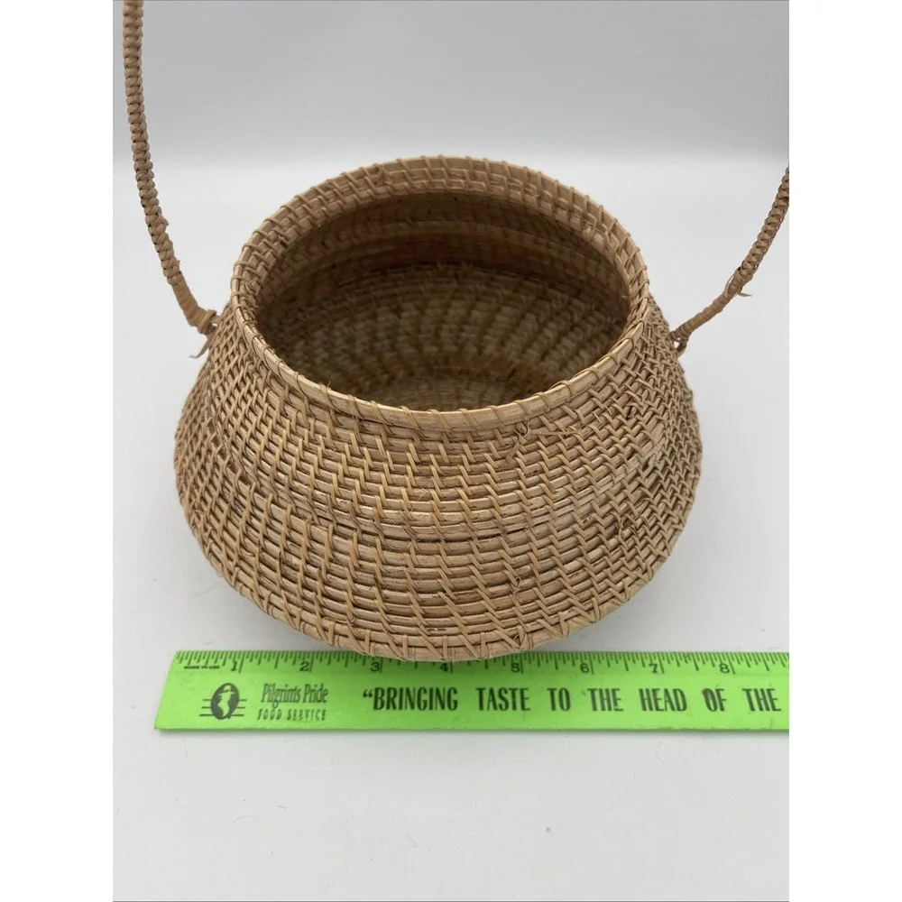 Vintage Hand Woven Natural Grass Basket Bulbous Round Handle Tan Boho Decor